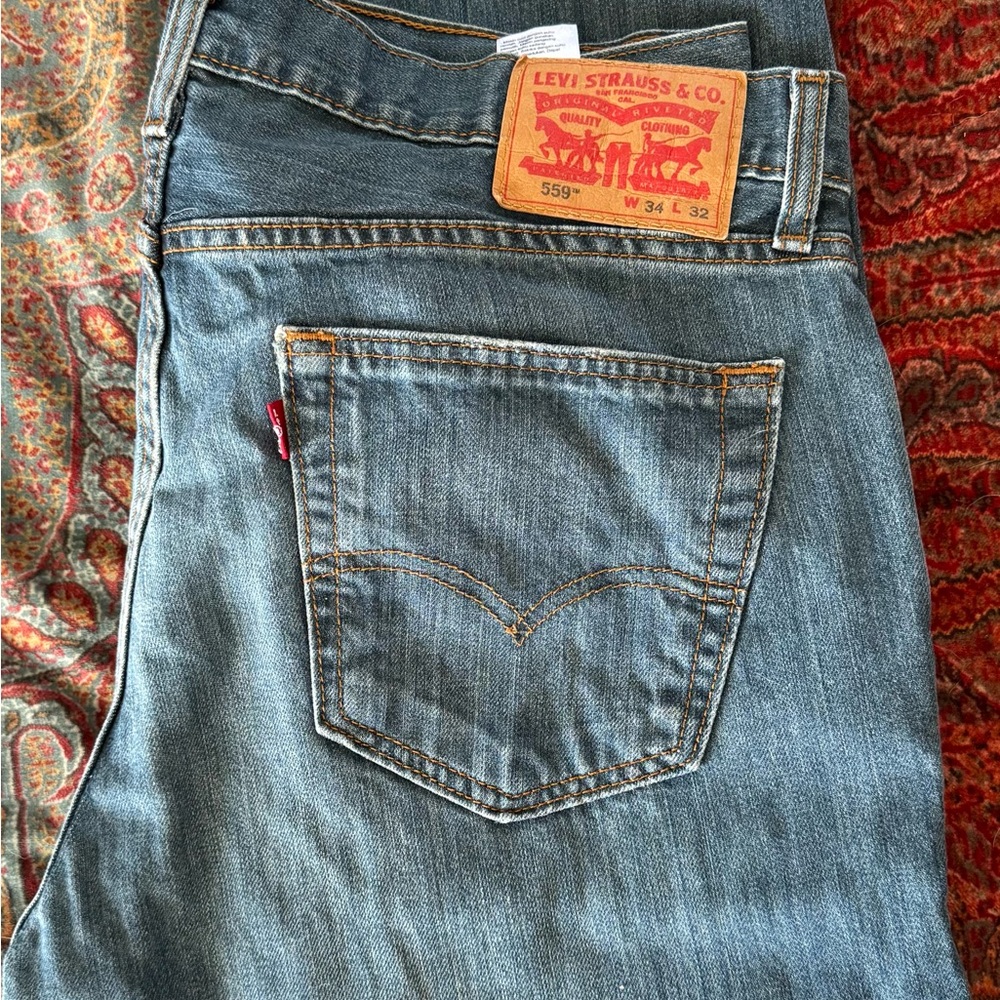Levi's Blue Relaxed Jeans with Iconic Stitching